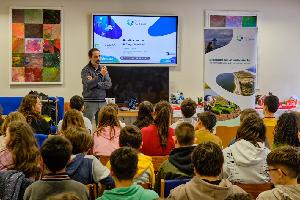 Projeto A-AAGORA nas escolas. Um dia com um biólogo marinho